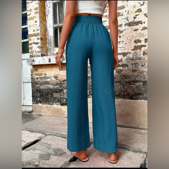 SHEIN VCAY Solid Slant Pocket Wide Leg Pants - Picture 2 of 7